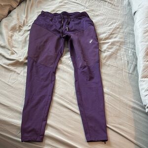 Asics Winter Leggings in Deep Purple